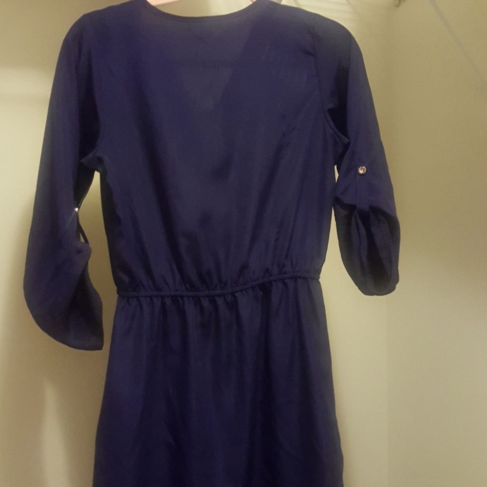 Dress - Picture 2 of 3